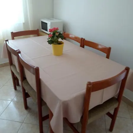 6774a Daire